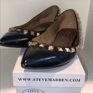 Women’s studded flats